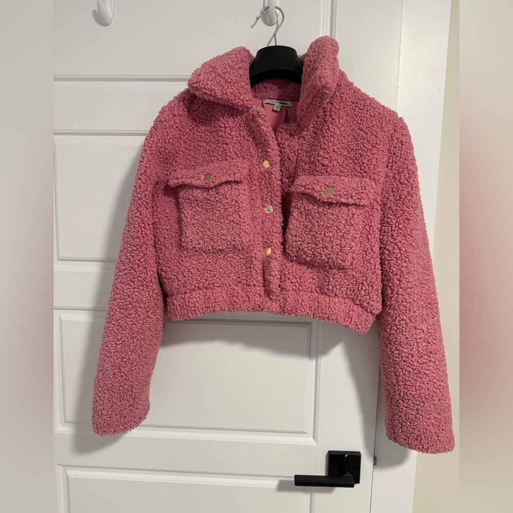 Fashion Nova cropped fleece